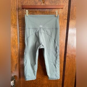 NWOT Aerie Leggings Size Medium